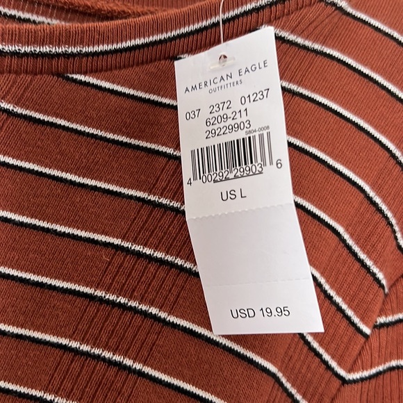NWT American eagle top - Picture 2 of 3